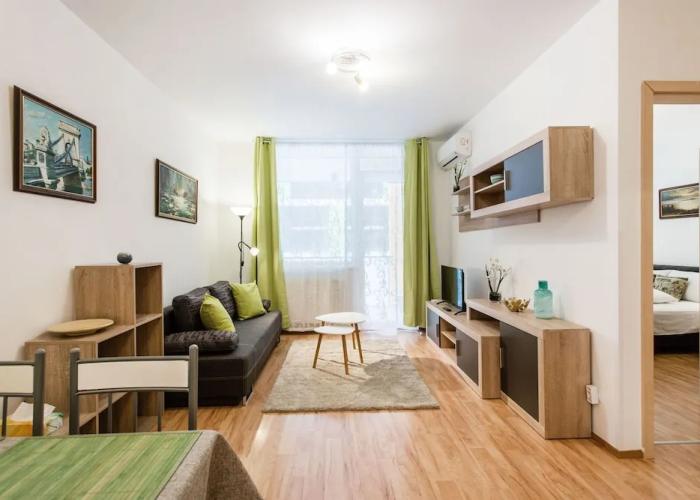 Corvin 4 Apartment