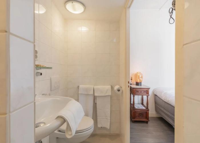 LOT Hotel