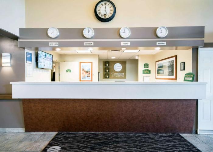 Comfort Inn & Suites