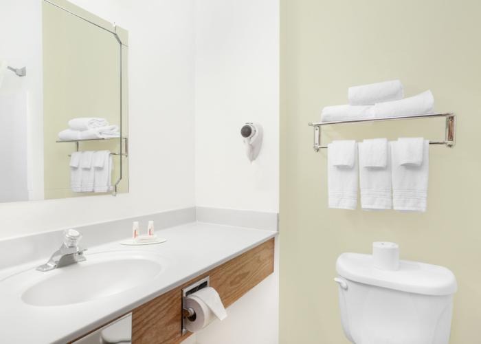 Travelodge by Wyndham Langley