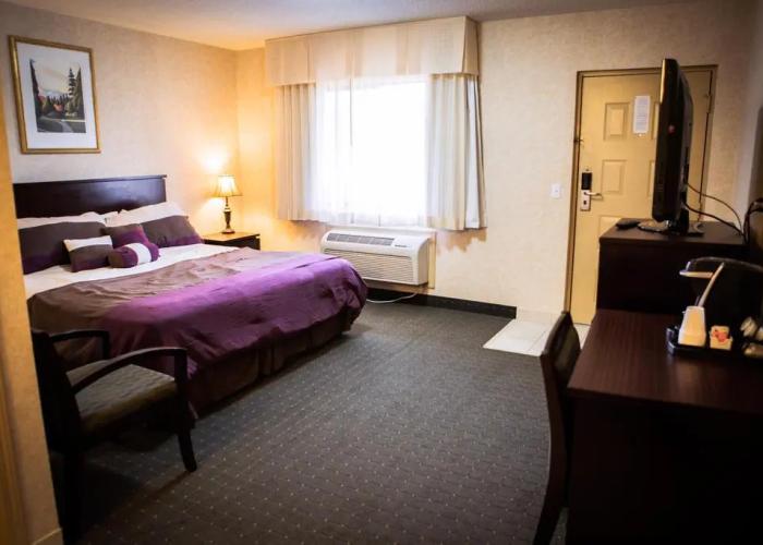 Langley Hwy Hotel