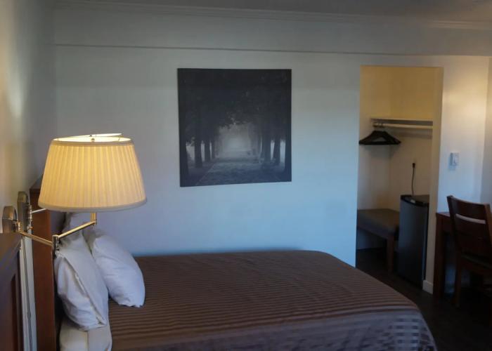 Westward Inn & Suites