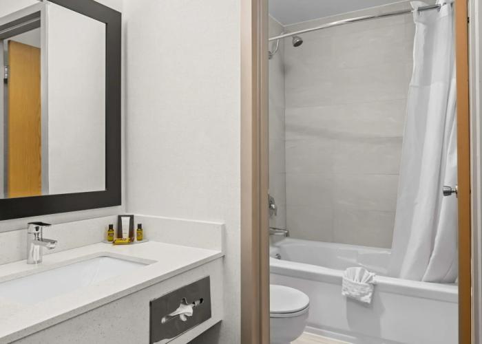 Best Western Plus Langley Inn