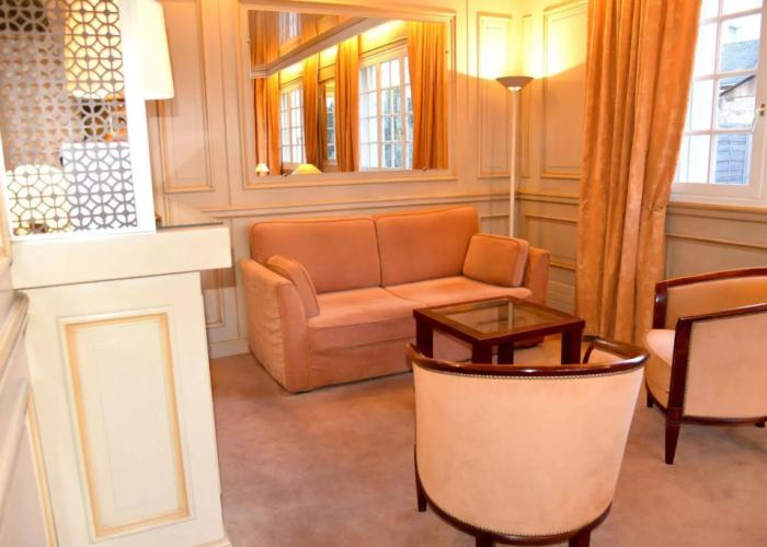 The Originals City, Hôtel Chantecler