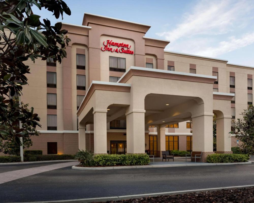 Hampton Inn & Suites Largo