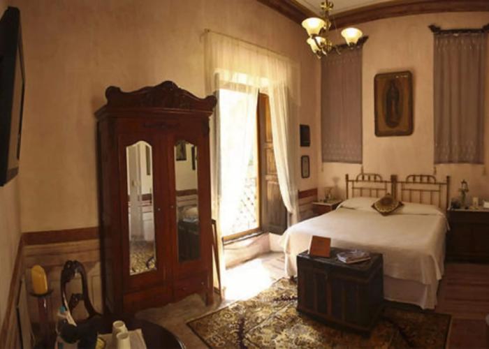 Hacienda Sepulveda Hotel & SPA