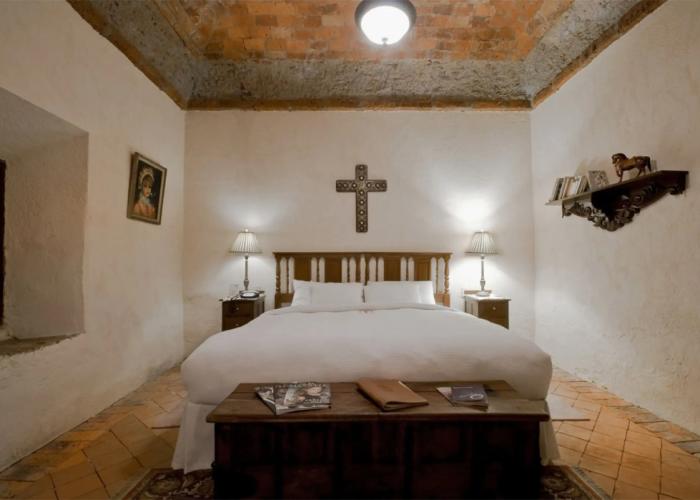 Hacienda Sepulveda Hotel & SPA