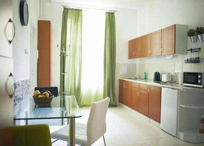 Louisa Apartment