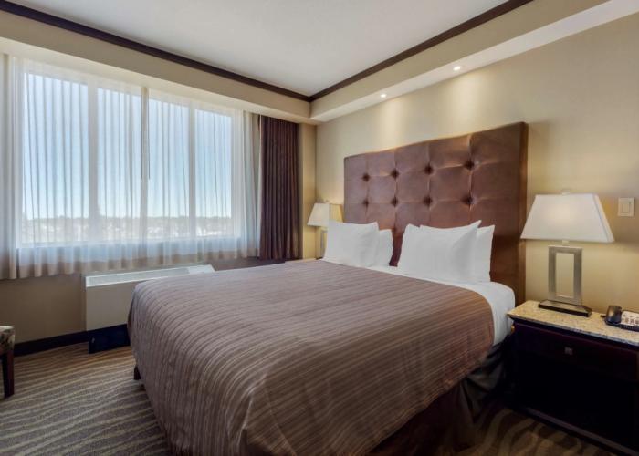Best Western Premier Denham Inn & Suites