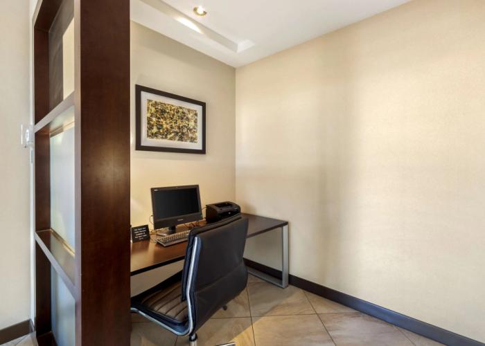 Best Western Plus Edmonton Airport