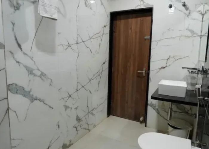 Hotel Samrat