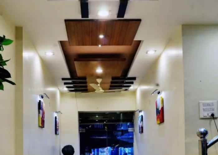 Regal Hotel