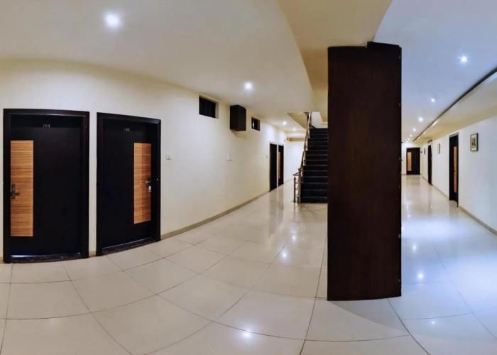 Regal Hotel