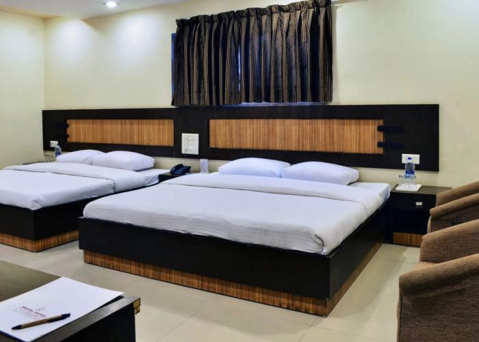 Regal Hotel