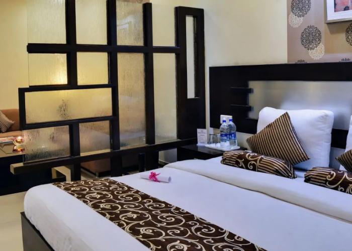 Regal Hotel