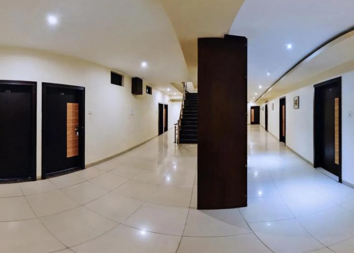 Regal Hotel