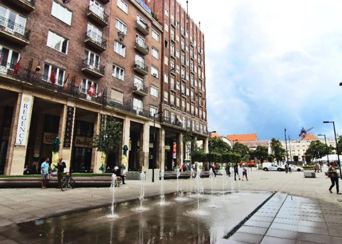 WOW City Hostel