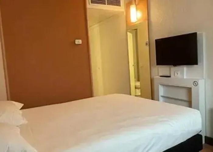B&B HOTEL Laval Ouest