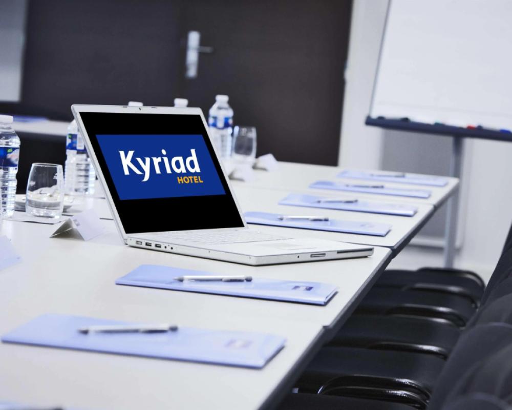 фото Kyriad Laval