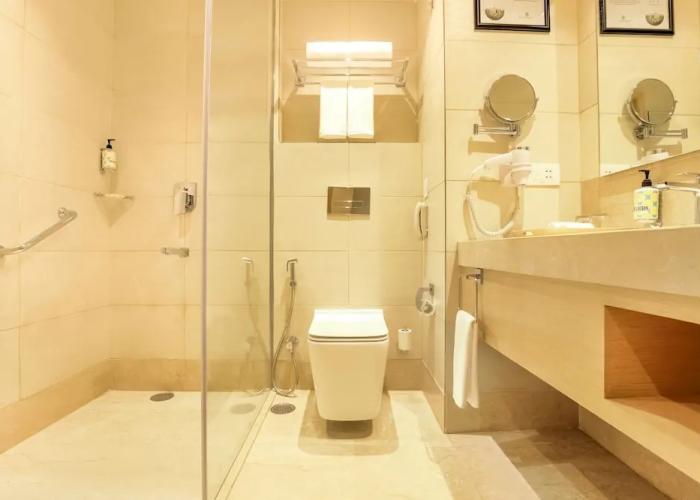 Lemon Tree Hotel Aligarh