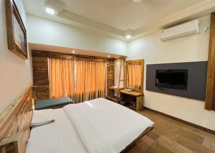 Hotel Shripad Continental