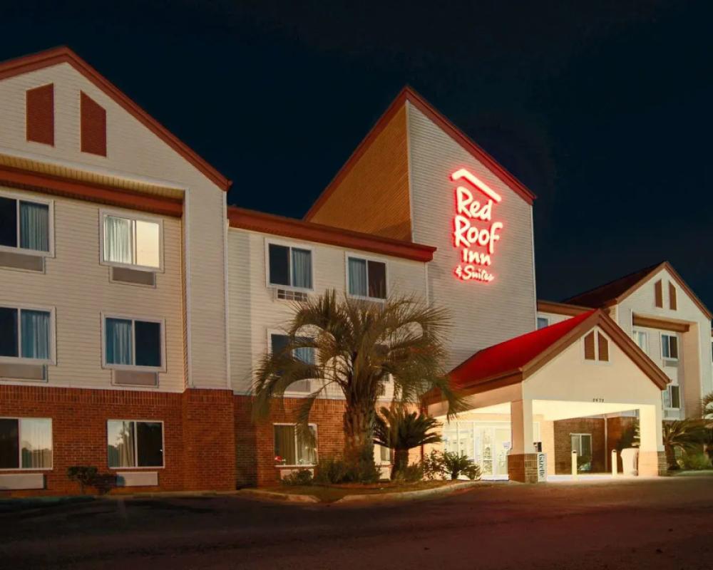 Red Roof Inn & Suites Pensacola East - Milton