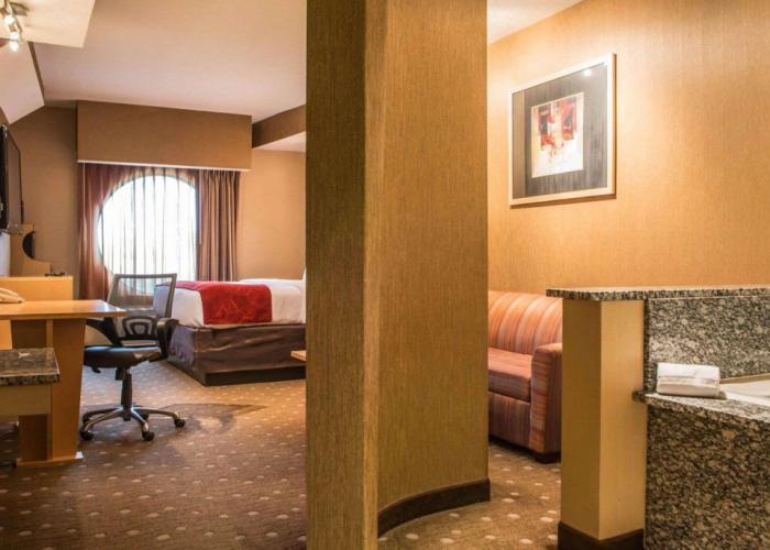 Comfort Suites Monroeville