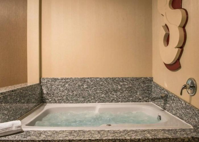 Comfort Suites Monroeville