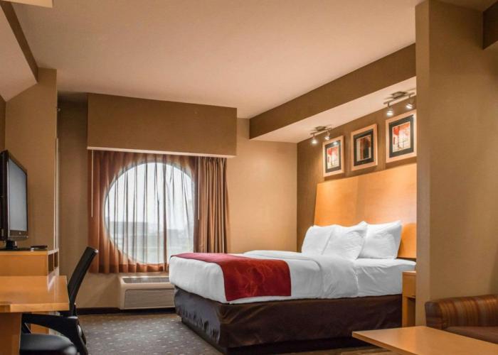Comfort Suites Monroeville
