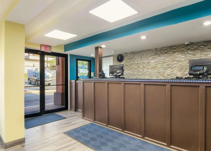 Rodeway Inn & Suites Monroeville - Pittsburgh