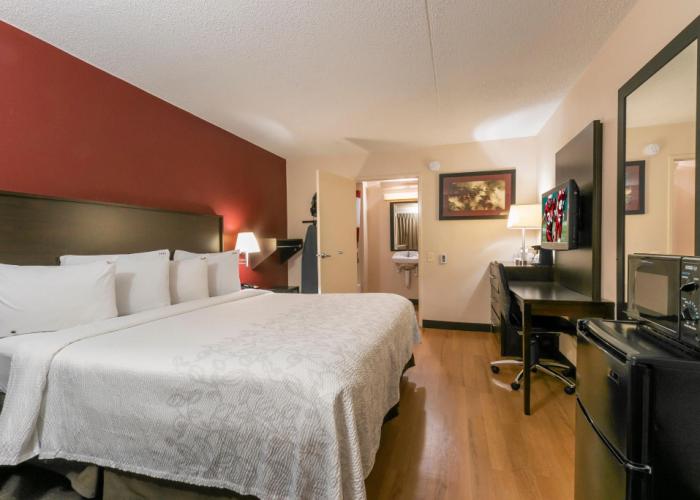Red Roof Inn PLUS+ Pittsburgh East - Monroeville