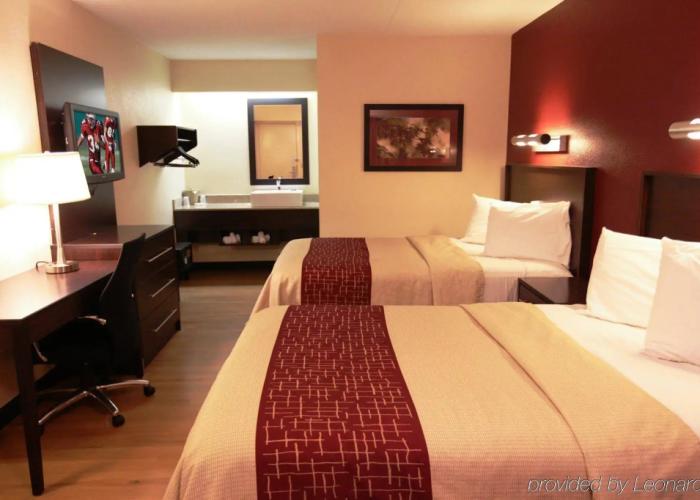 Red Roof Inn PLUS+ Pittsburgh East - Monroeville