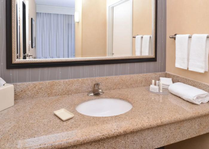 Courtyard by Marriott Pittsburgh Monroeville