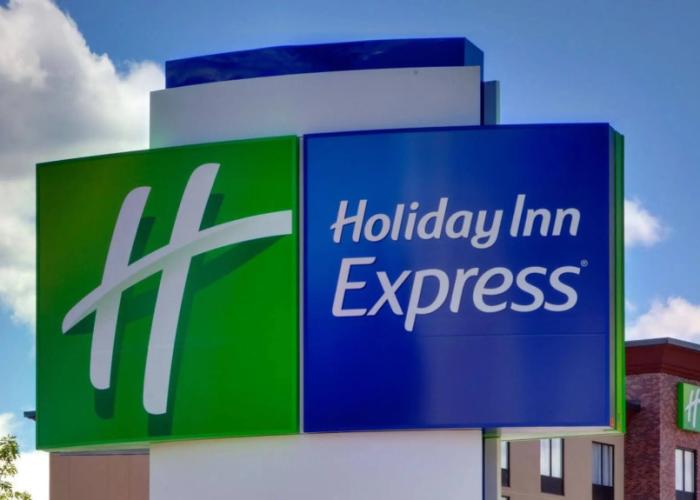 Holiday Inn Express & Suites Pittsburgh - Monroeville by IHG
