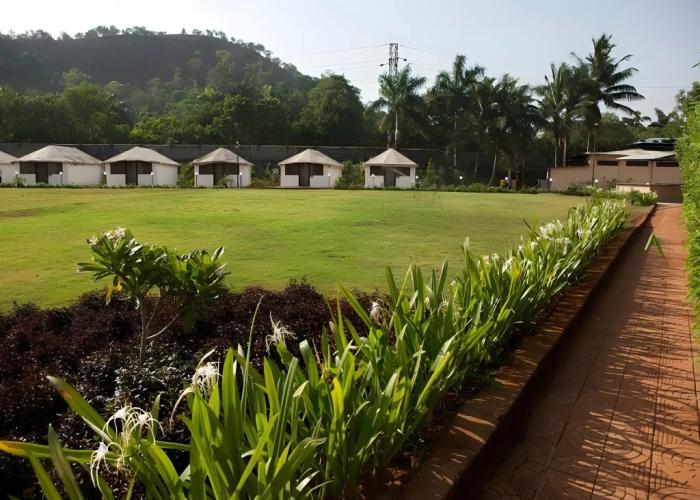 Whispering Woods Resort-Lonavala