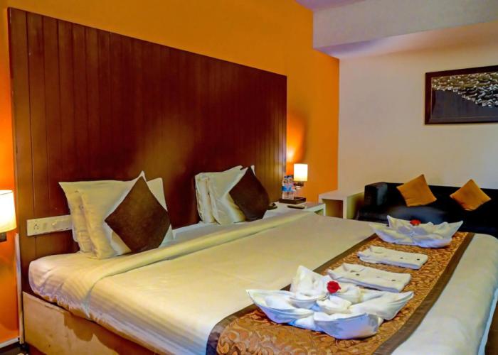 Citrus Hotel Lonavala