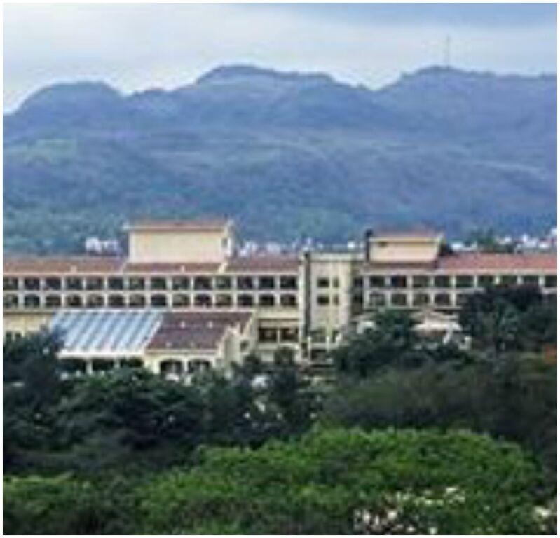 Fariyas Resort Lonavala