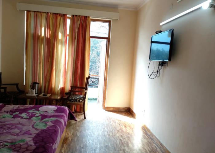 Chichoga Holiday Inn Manali