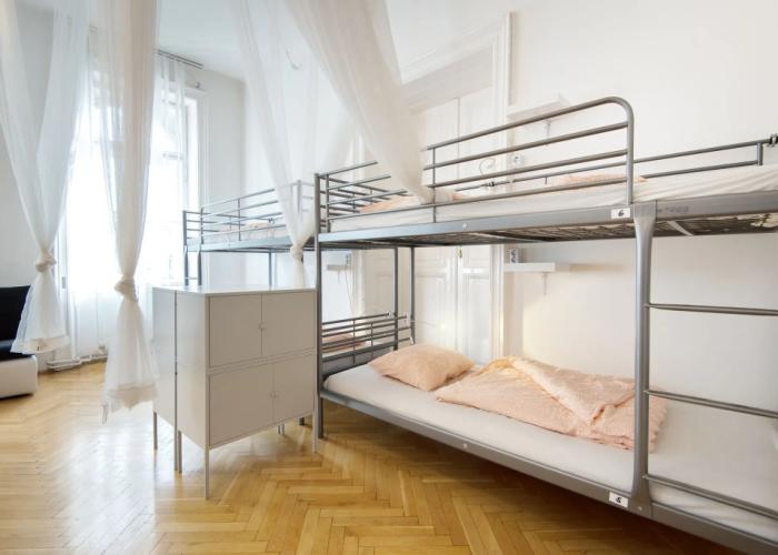 Avenue Hostel