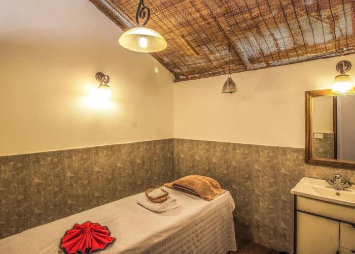 Larisa Resort, Manali