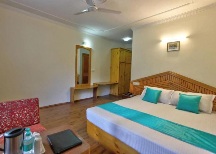 Hotel Mountain Face by Snow City Hotels