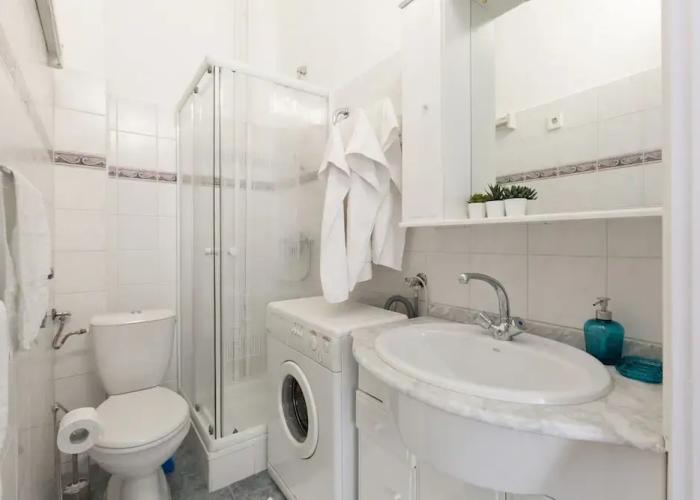 Central Apartment