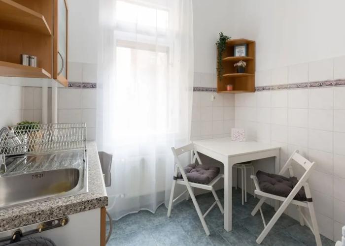 Central Apartment