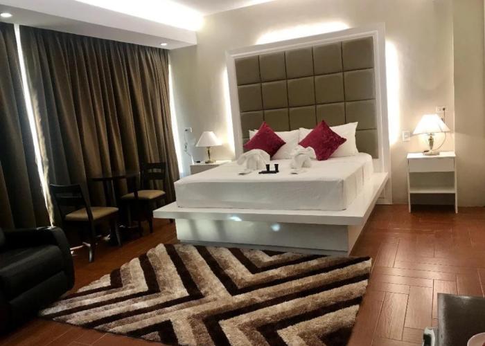 Treasure Island Hotel