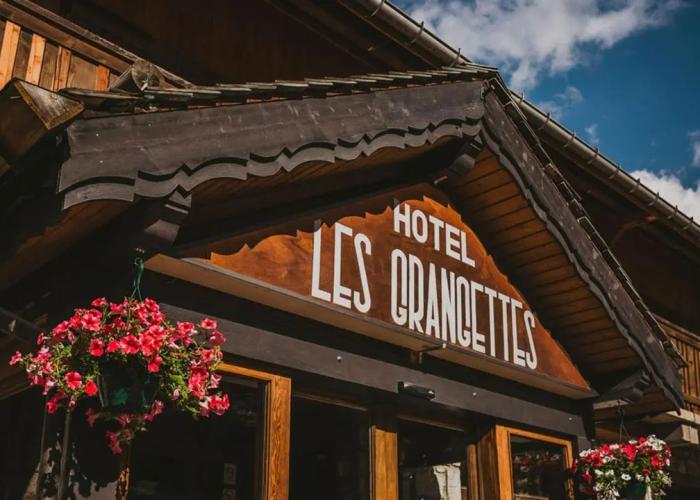 Hôtel Les Grangettes