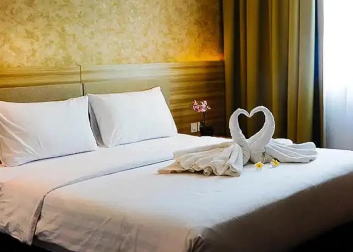 Maleo Town Square Hotel