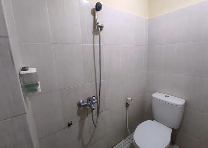 OYO 93443 Emmy Homestay Syariah