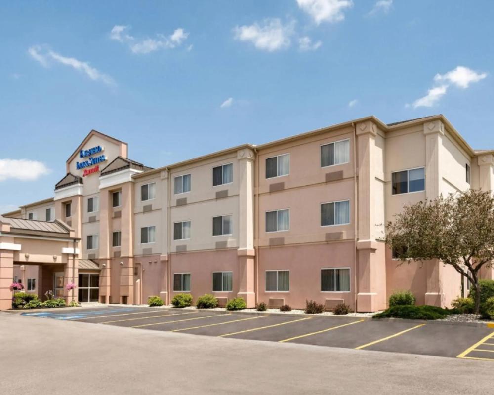 Fairfield Inn & Suites Toledo Maumee