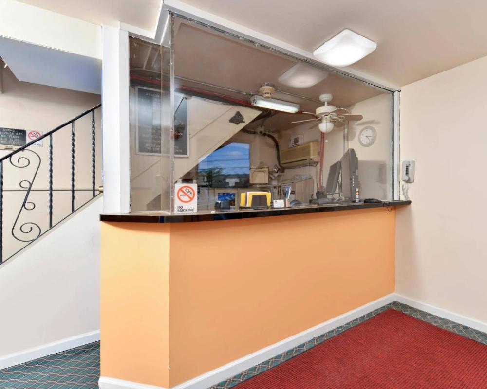 Media Inn and Suites