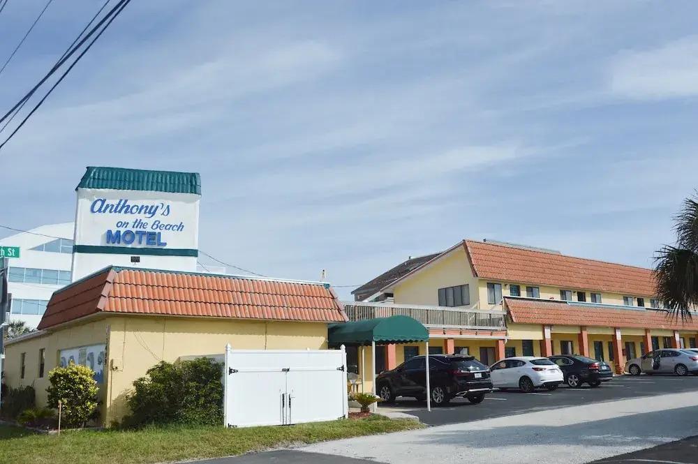 Anthony's on the Beach